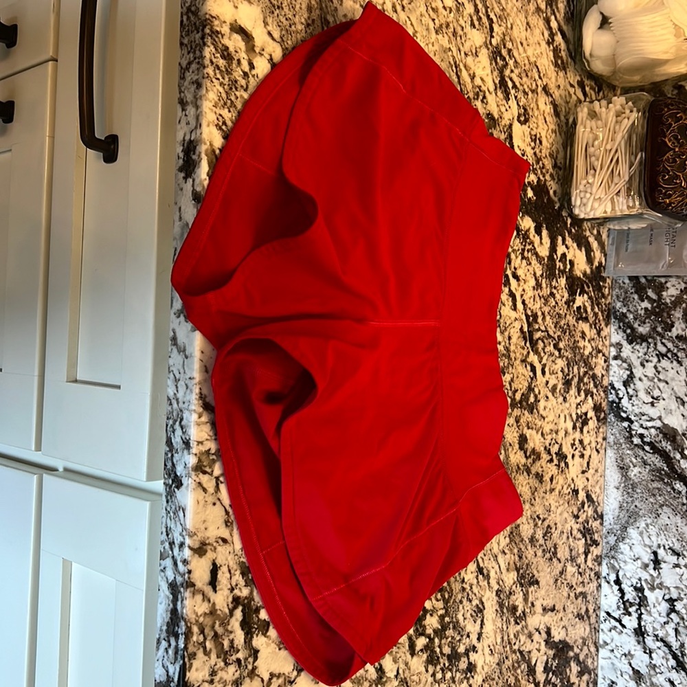 Red size 6 lululemon speed shorts